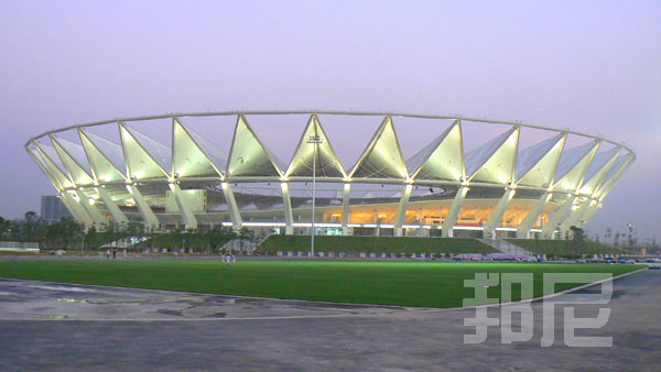 佛山体育场.jpg